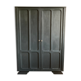 Armoire parisienne ancienne