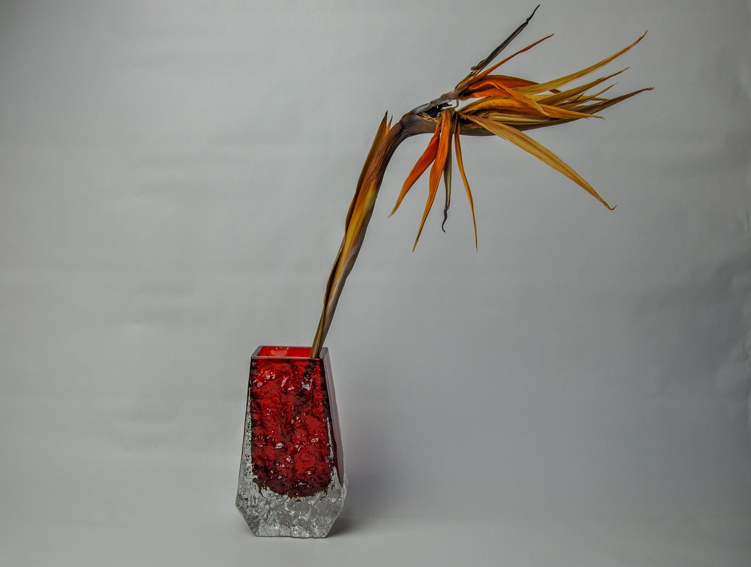 Red Sommerso ice effect vase by Seguso, Murano, Italy, 1970