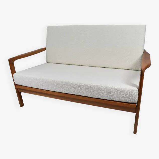 1960s canapé, in teak and white boucle.