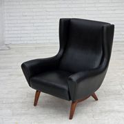 Années 1960, design danois par Illum Wikkelsø, fauteuil, modèle 110, cuir, teck.