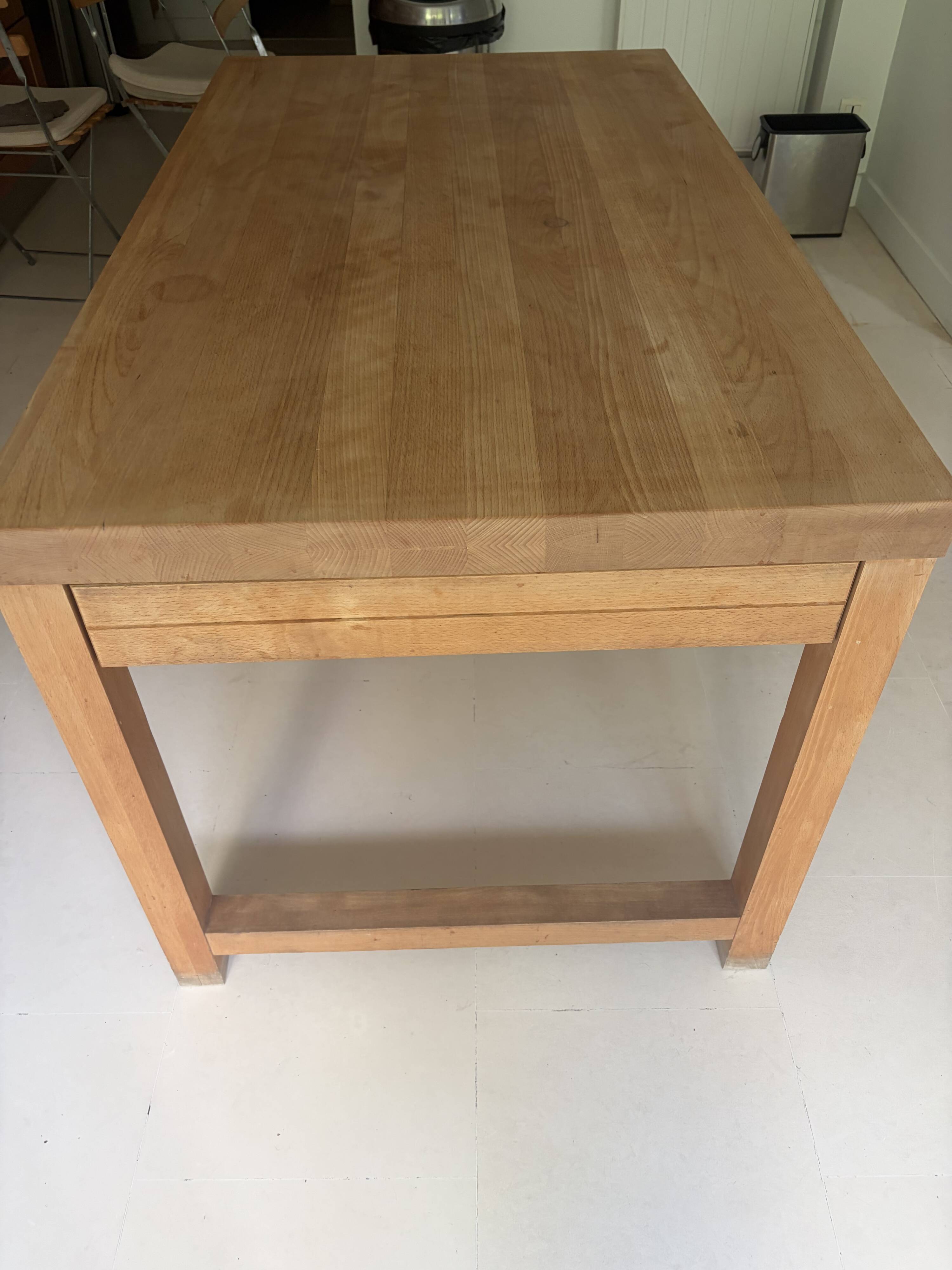 Oak kitchen table
