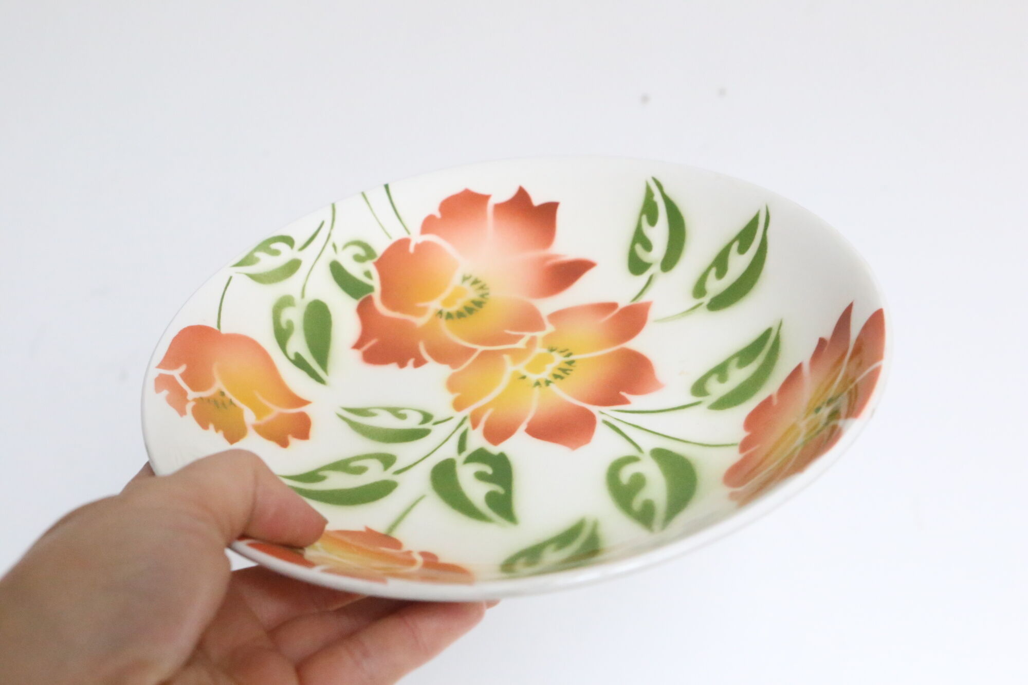 Set of 6 hollow plates Moulin des Wolves, Ontario motif