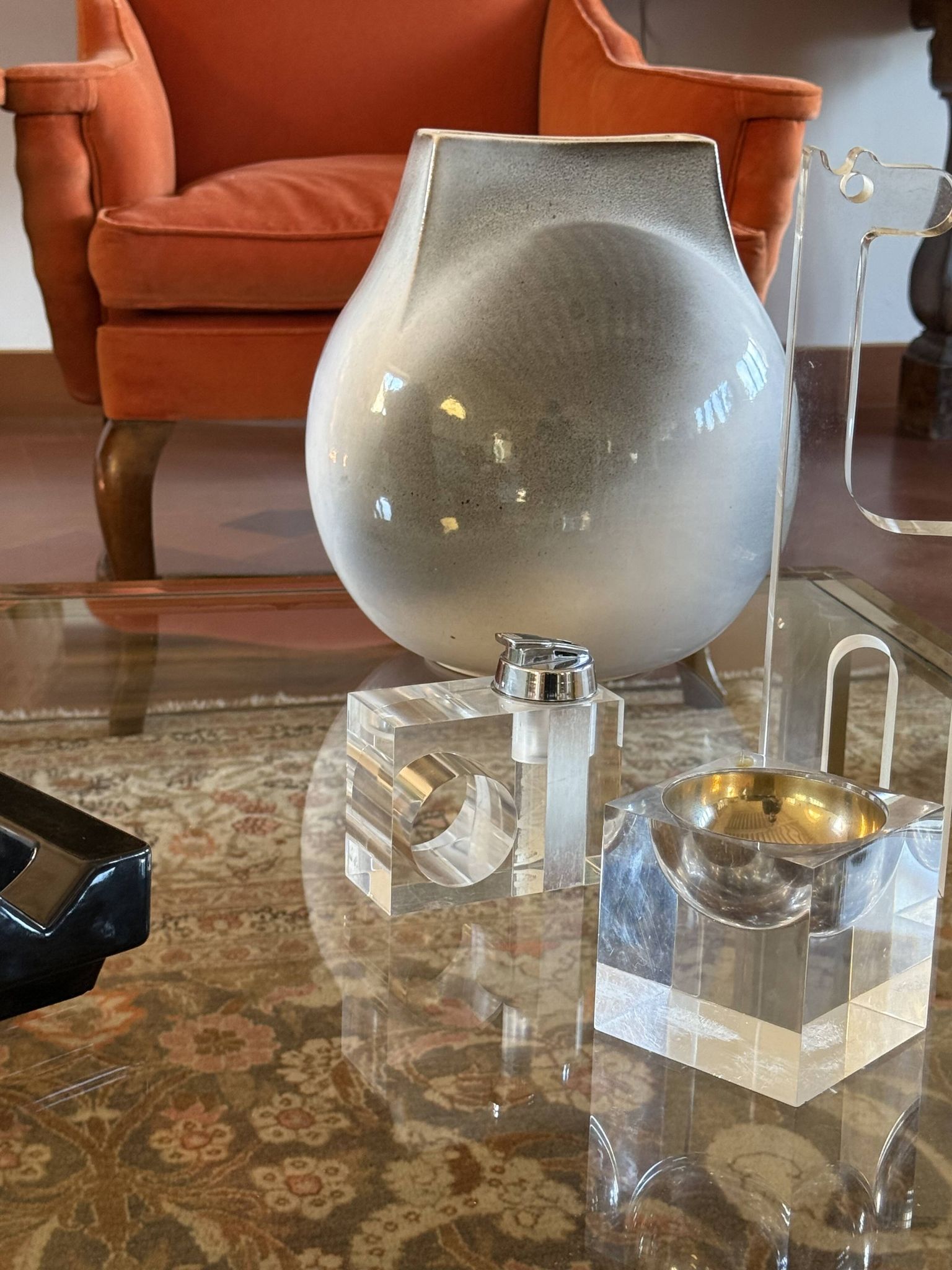 Briquet de table en lucite transparent de l'ère spatiale, Italie des années 1970