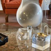 Briquet de table en lucite transparent de l'ère spatiale, Italie des années 1970