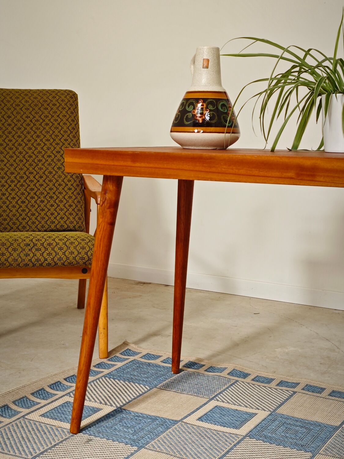 Side table compass legs Czechoslovakia Dievozpracujici mahogany