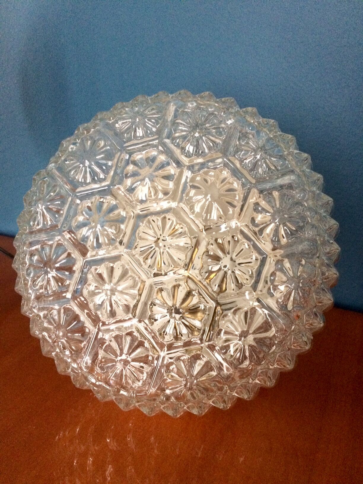 Plafonnier rond en verre ciselé