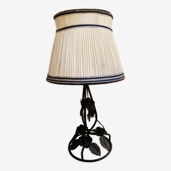 Table lamp in wrought iron
