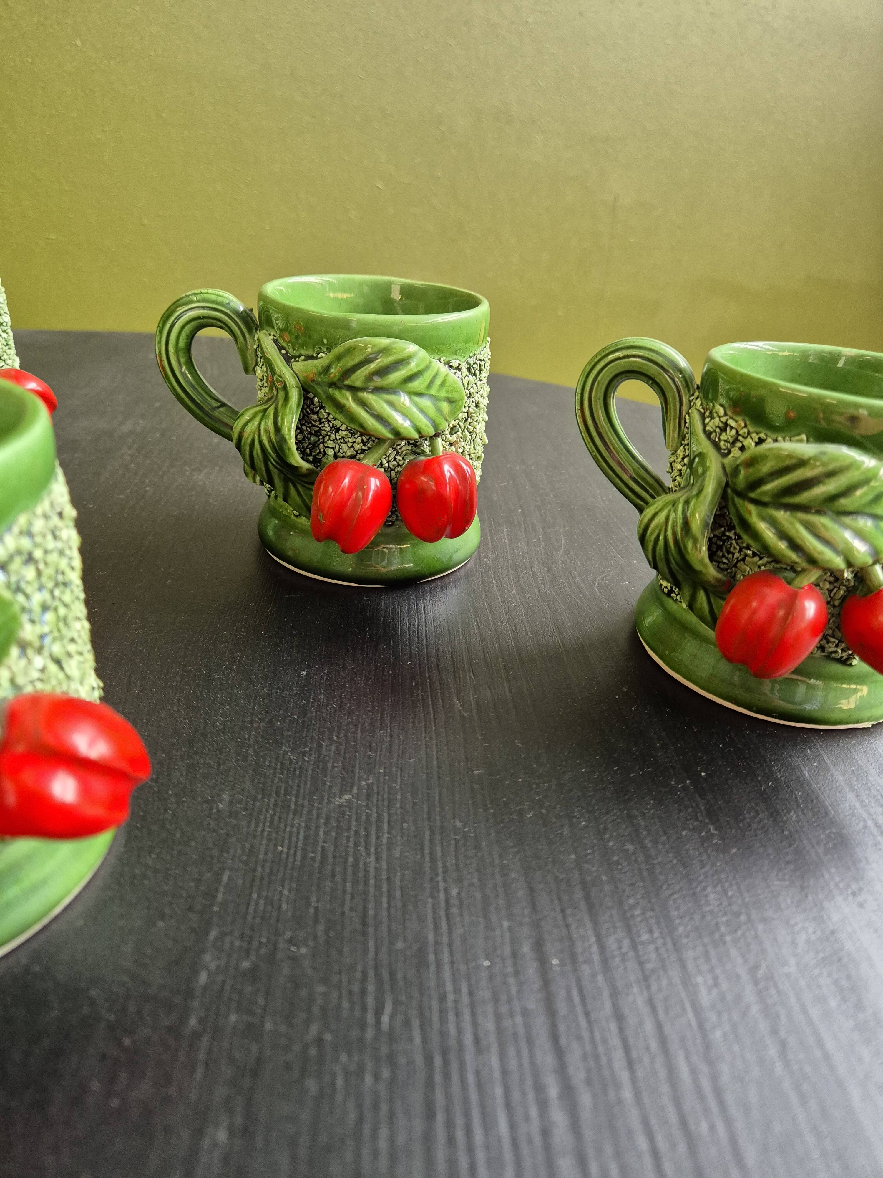 Tea/Coffee service with 6 cups