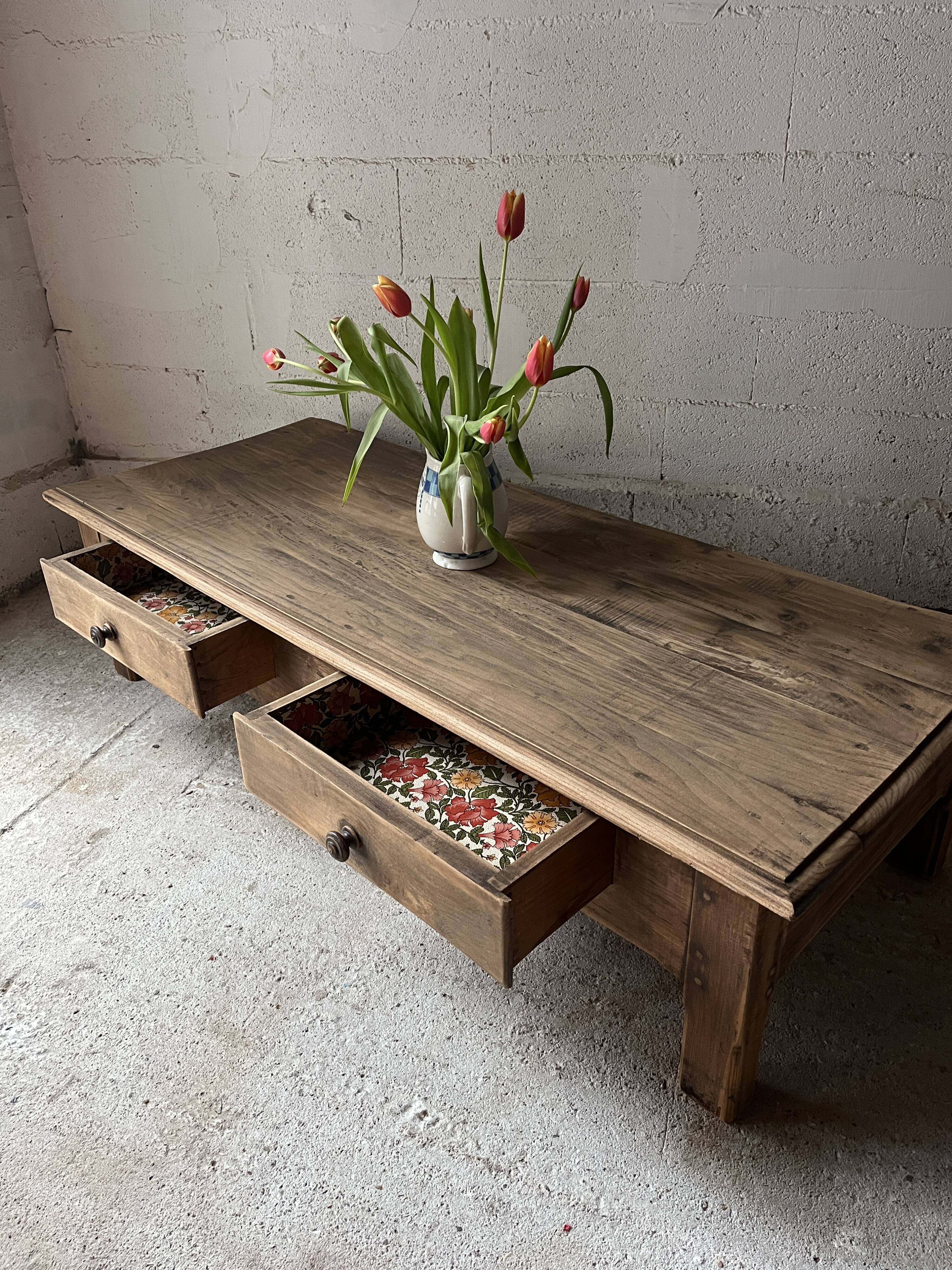 Low farmhouse table