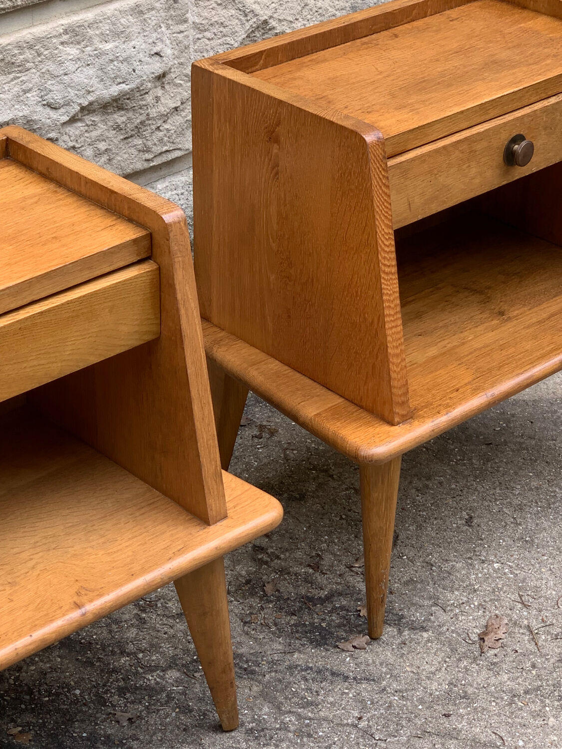 Pair of bedside feet compass solid oak vintage 1950