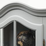 Display case made of oak wood