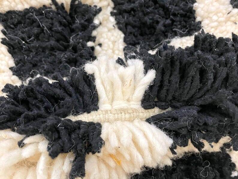 Handmade black square rug size 150 x 250 cm