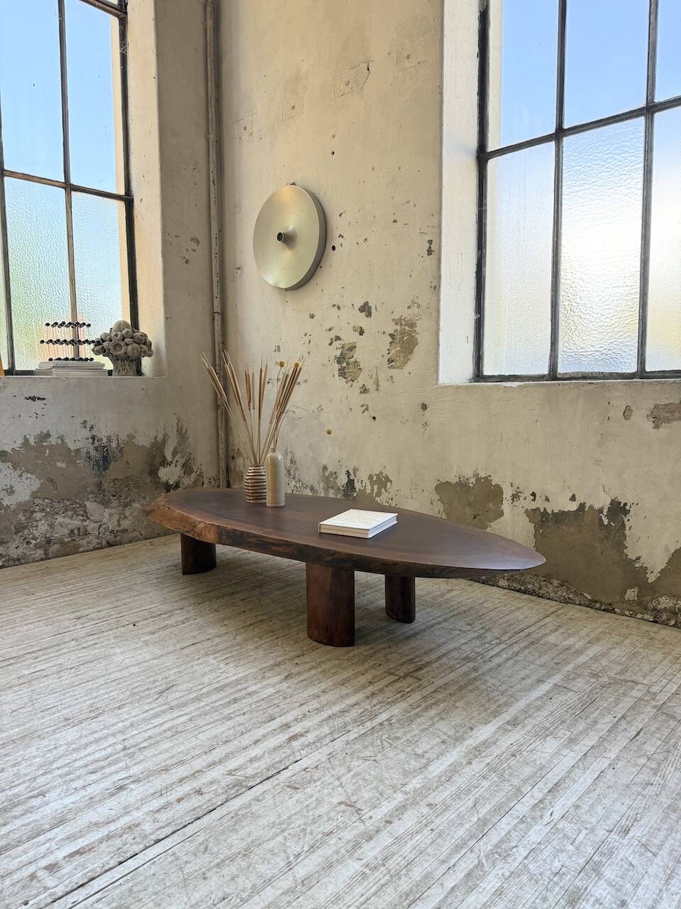 Table basse années 50 plateau bois exotique XXL
