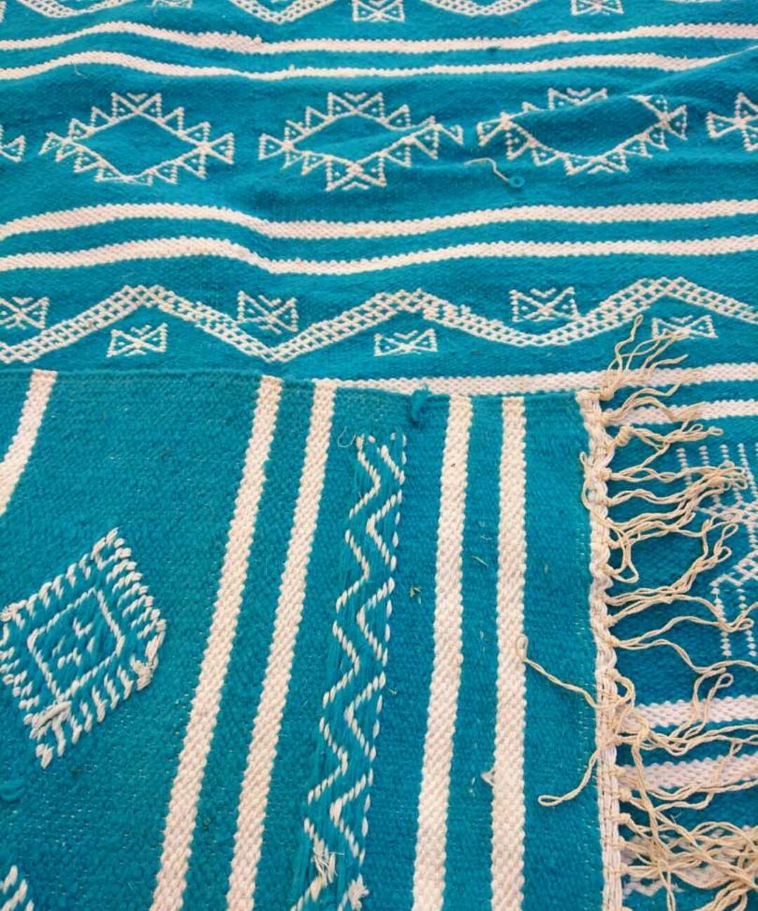 Blue and white carpet handmade 115x185cm