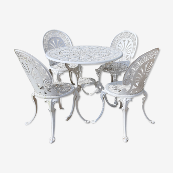 Cast iron garden furniture