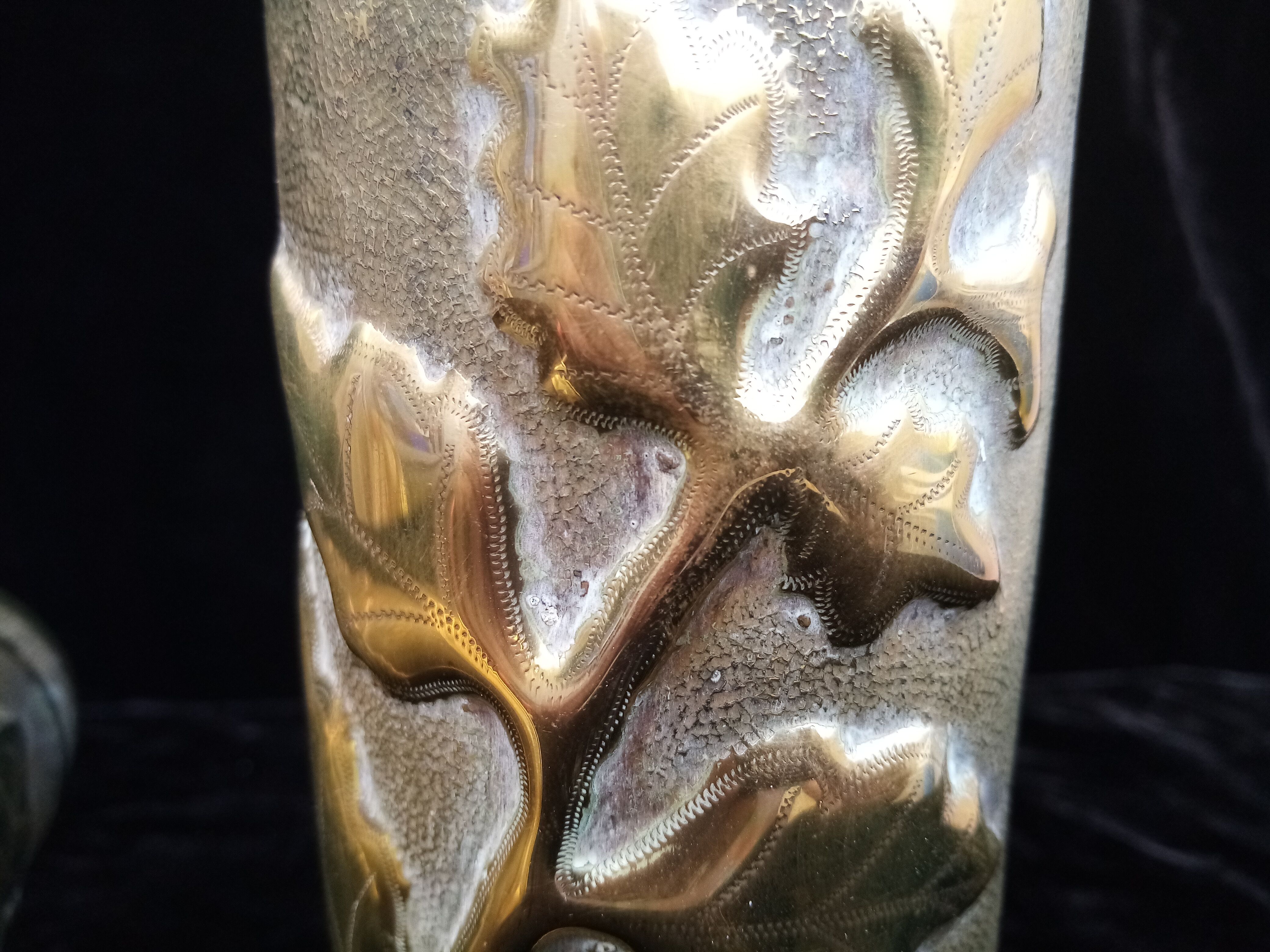 Paire de vases en laiton