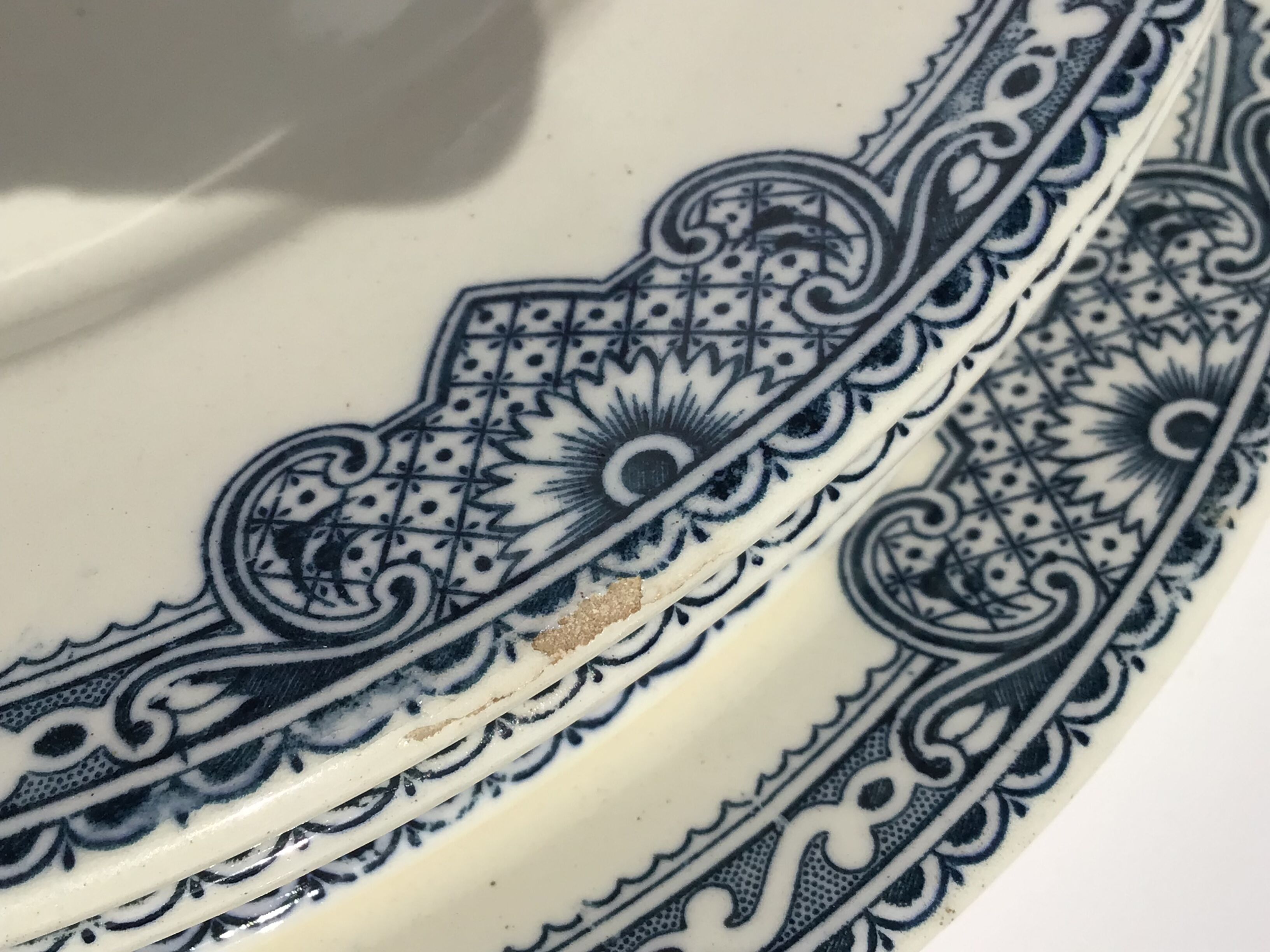 5 Plates dessert Terre de Fer Salins Jumièges navy blue