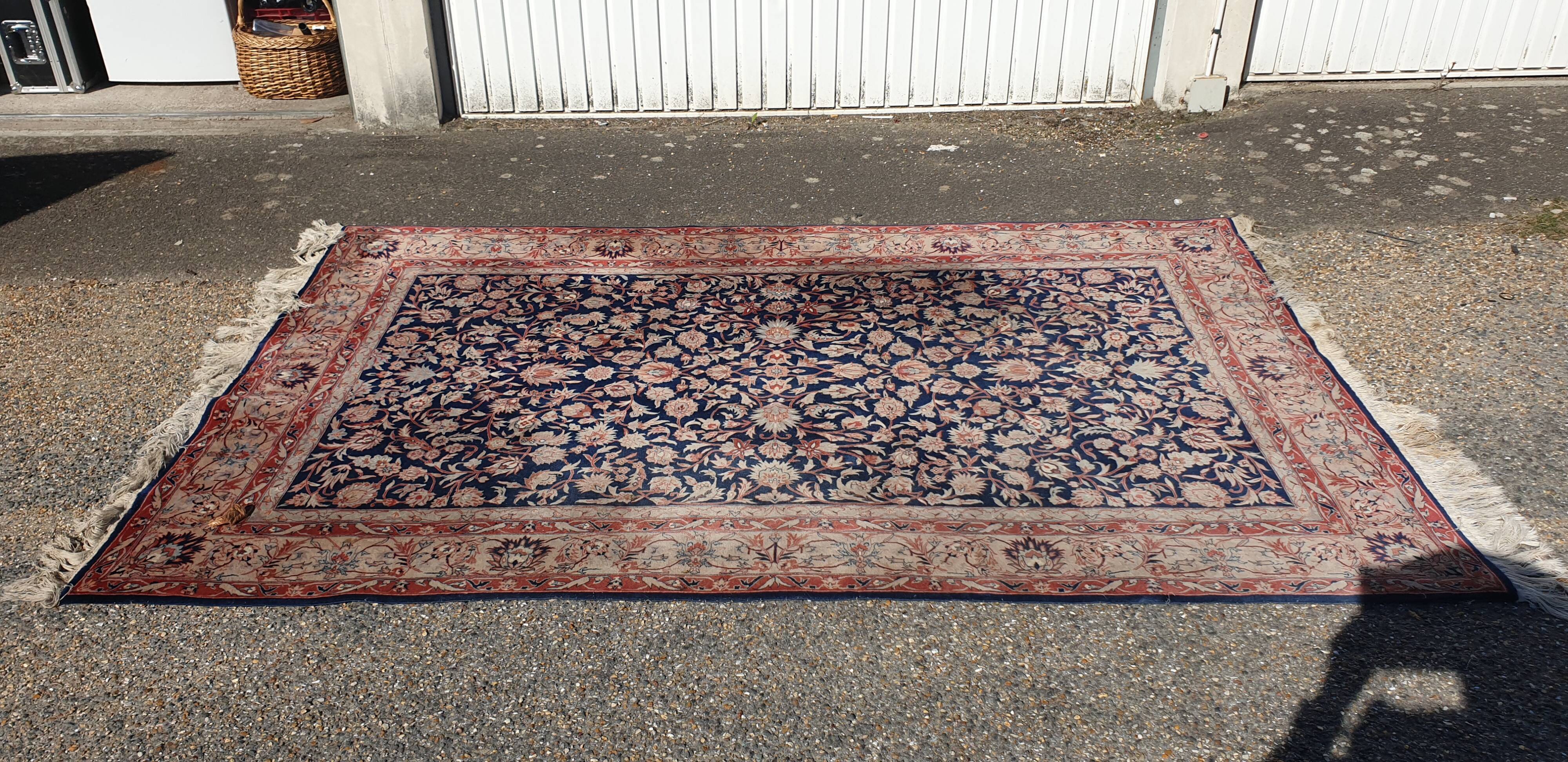 Persian carpet isfahan silk wool