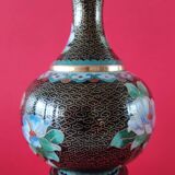 Pair of vintage cloisonné enamel vases from the 20th century H19 cm