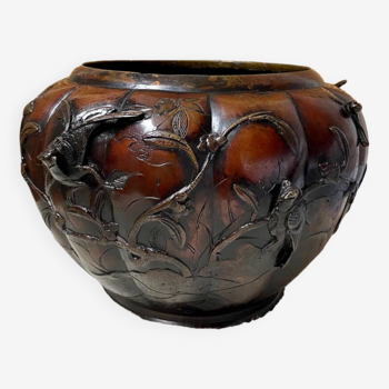 Cache pot en bronze, Japon Meiji