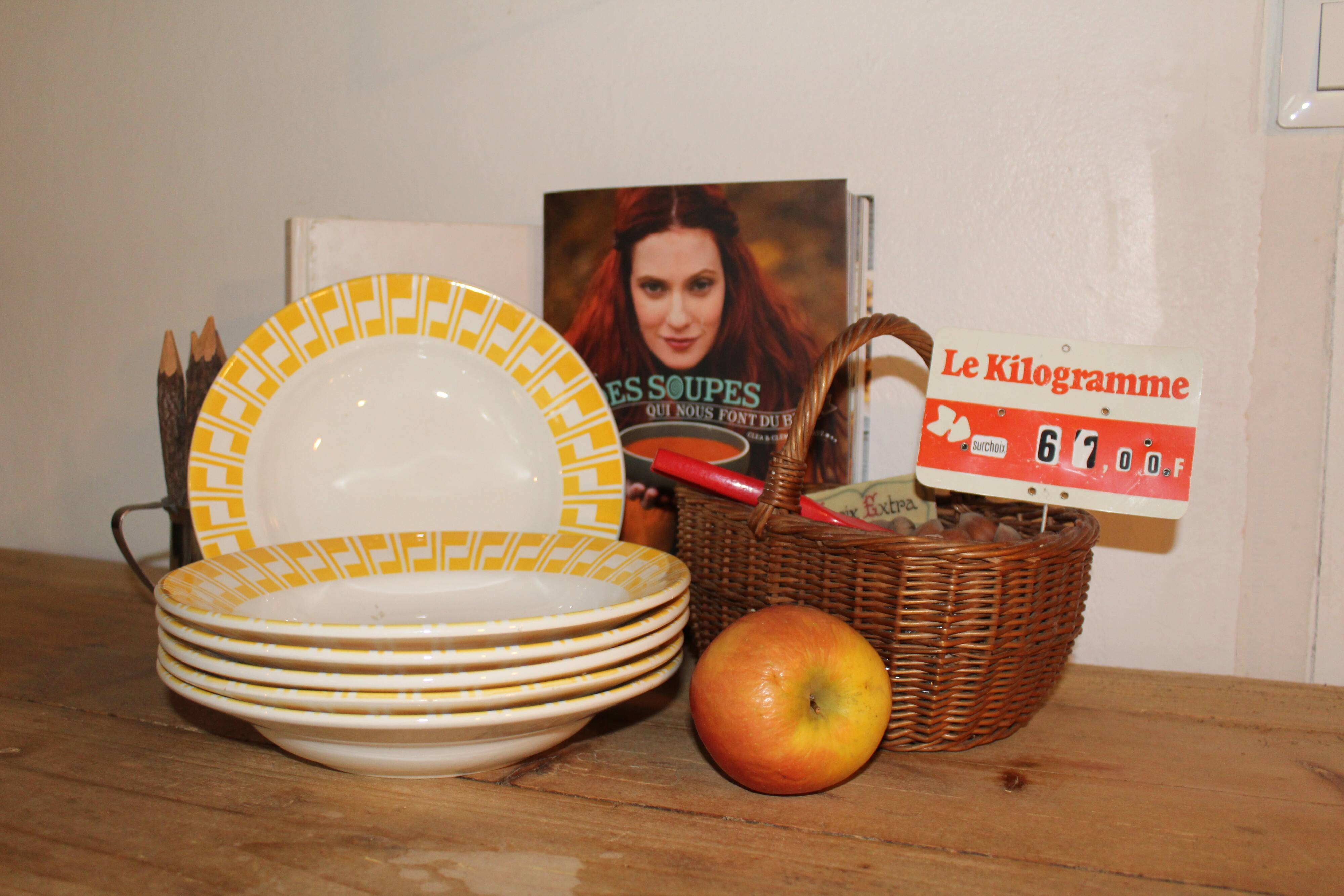 Deep plate in Sarreguemines earthenware