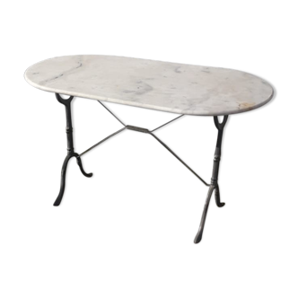 Table de bistrot en marbre