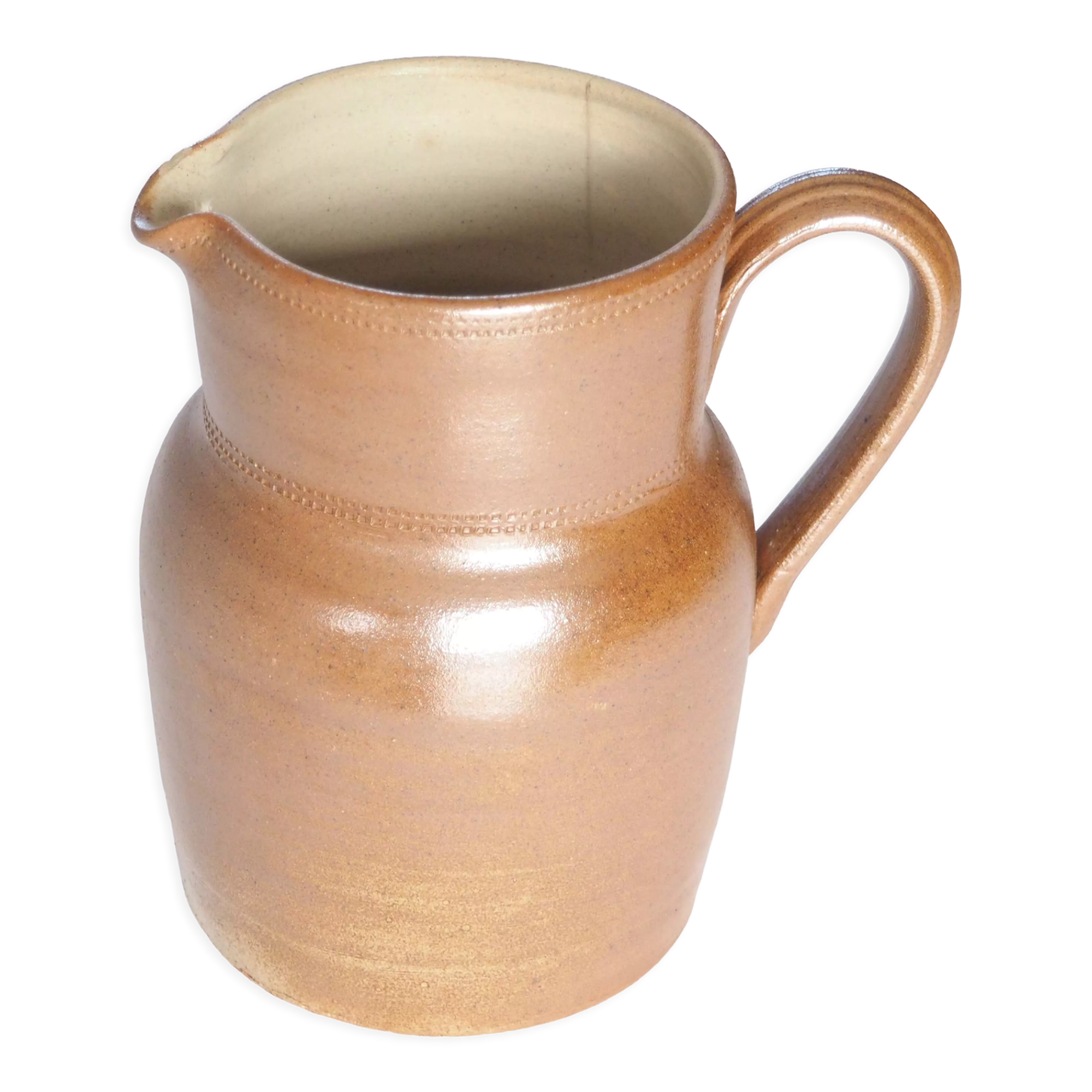 Bonny sandstone pitcher