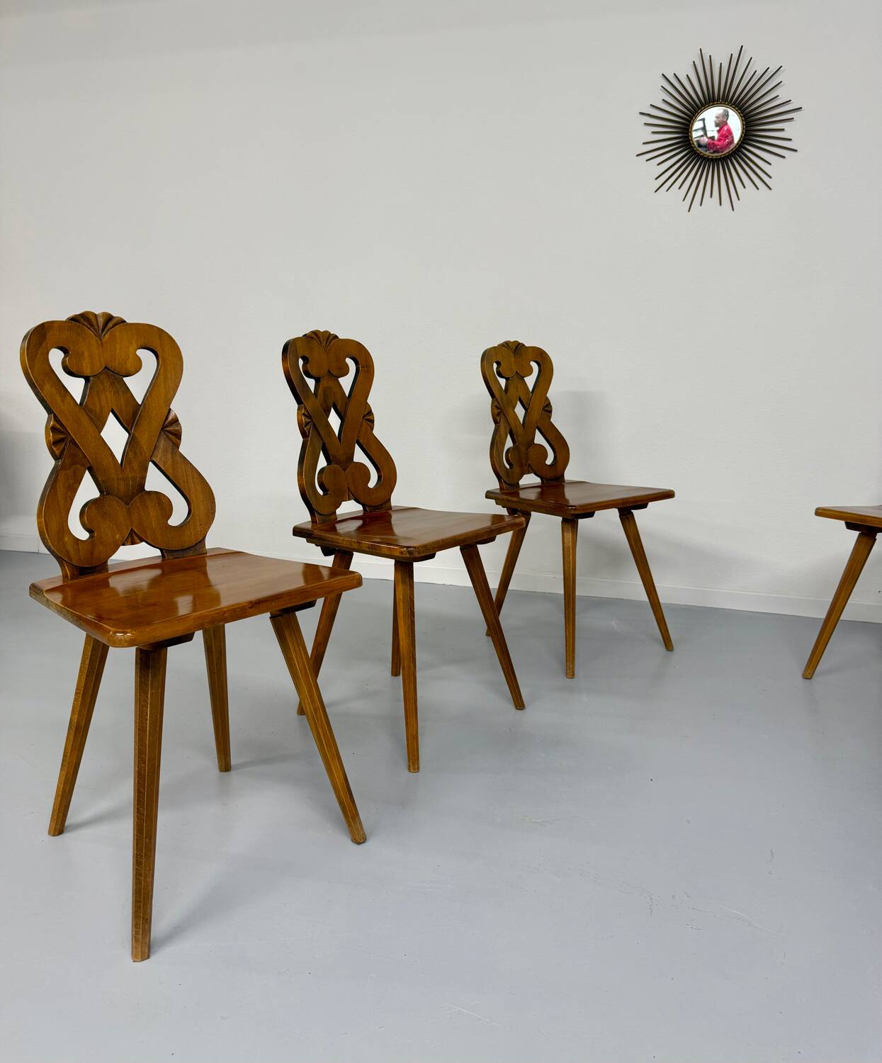 Set of 6 Alsatian double heart chairs in solid oak, early 20th century