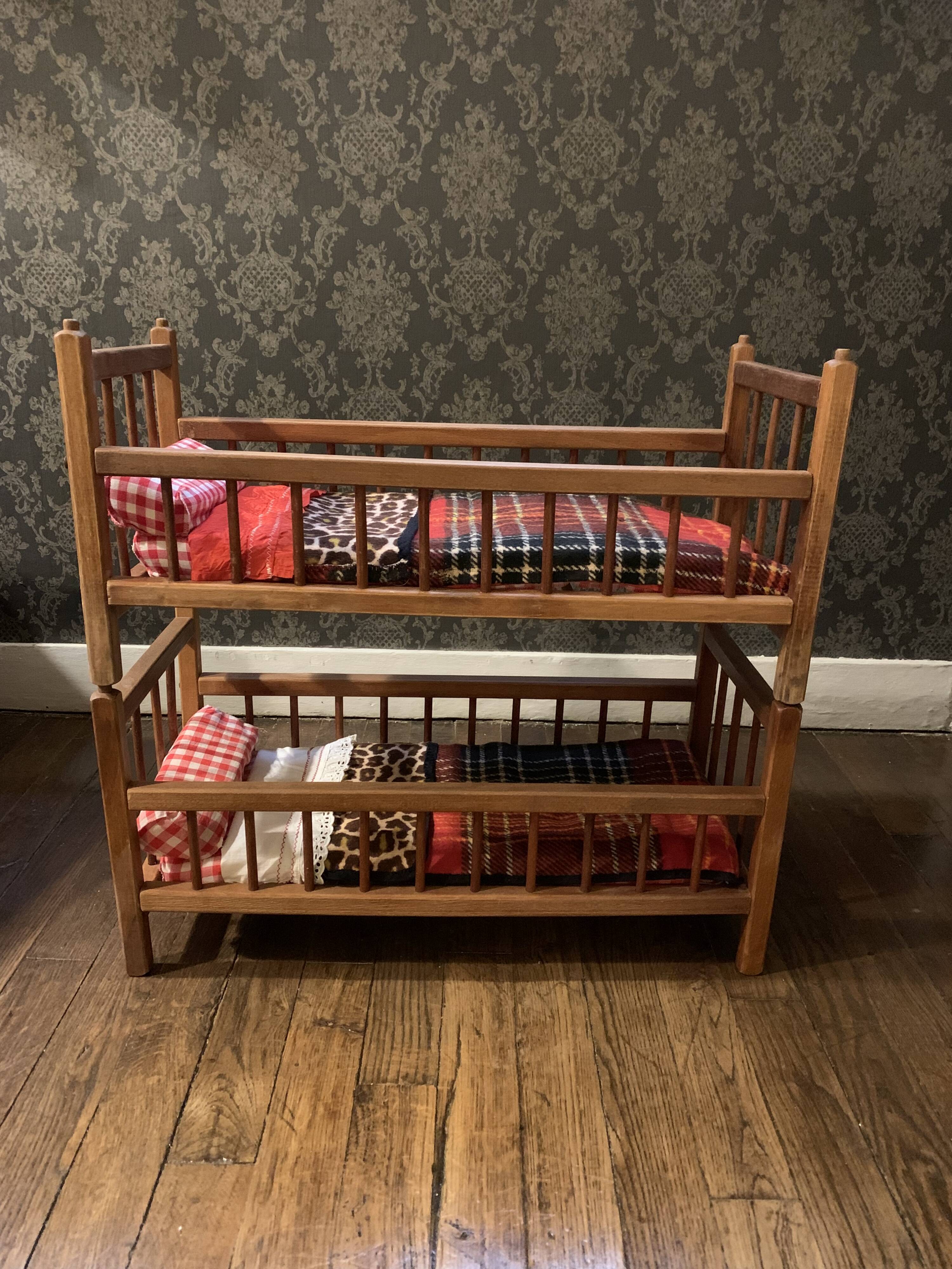 Doll beds, bunk