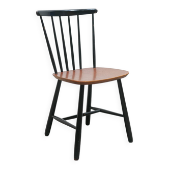 Vintage Scandinavian chair