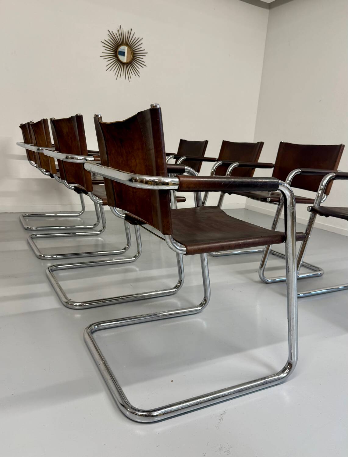 Lot 8 chaises tubulaires cuir métal design bauhaus années 70 vintage