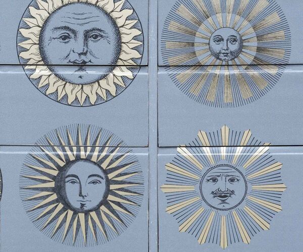 Commode dans le goût de Piero FORNASETTI