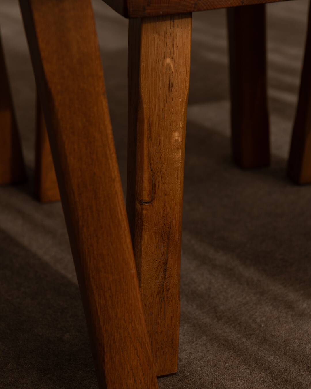 Brutalist Solid Oak Nesting Tables (Set of 3) – Dutch 1970s