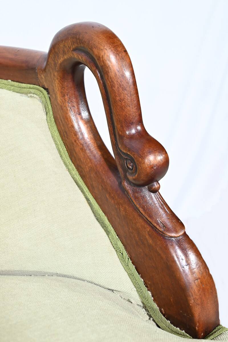 Small Mahogany Backsplash Daybed, Return from Egypt Style – Early 20th Century