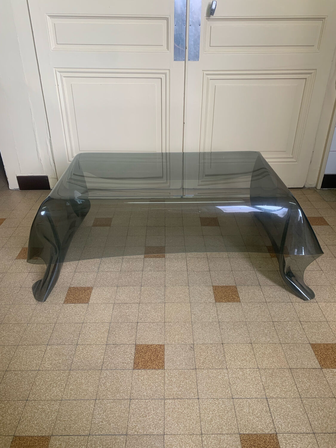 Table basse Plexiglass fumée