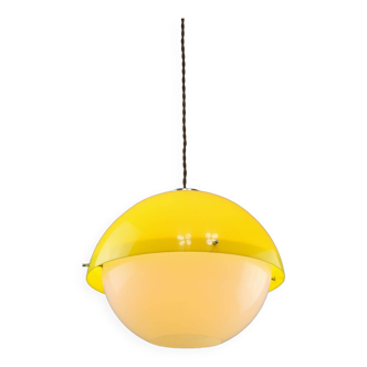 Italian Space Age Yellow Plexiglass Pendant Lamp, 1970s