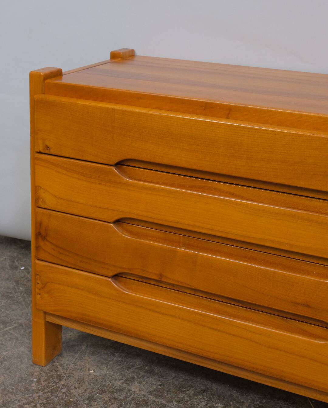 Regain House Chest of Drawers