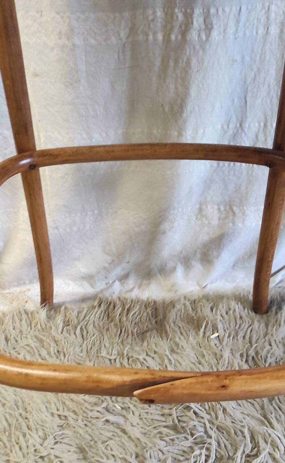 High chair in curved wood - mid. 20th century