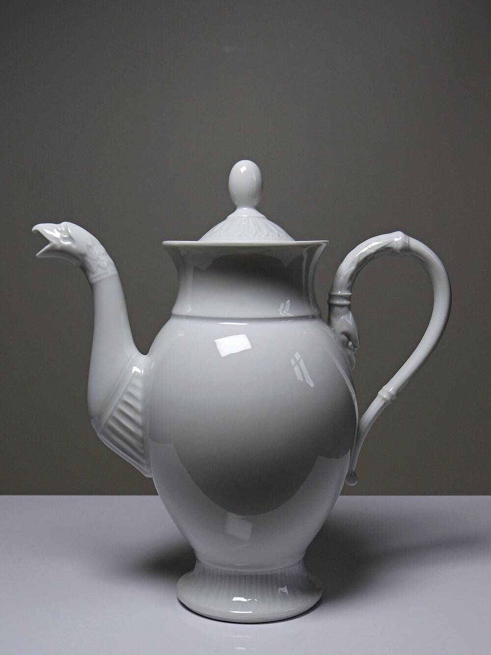 "Eagle" teapot, very fine white porcelain from Limoges by Raynaud, 1970s