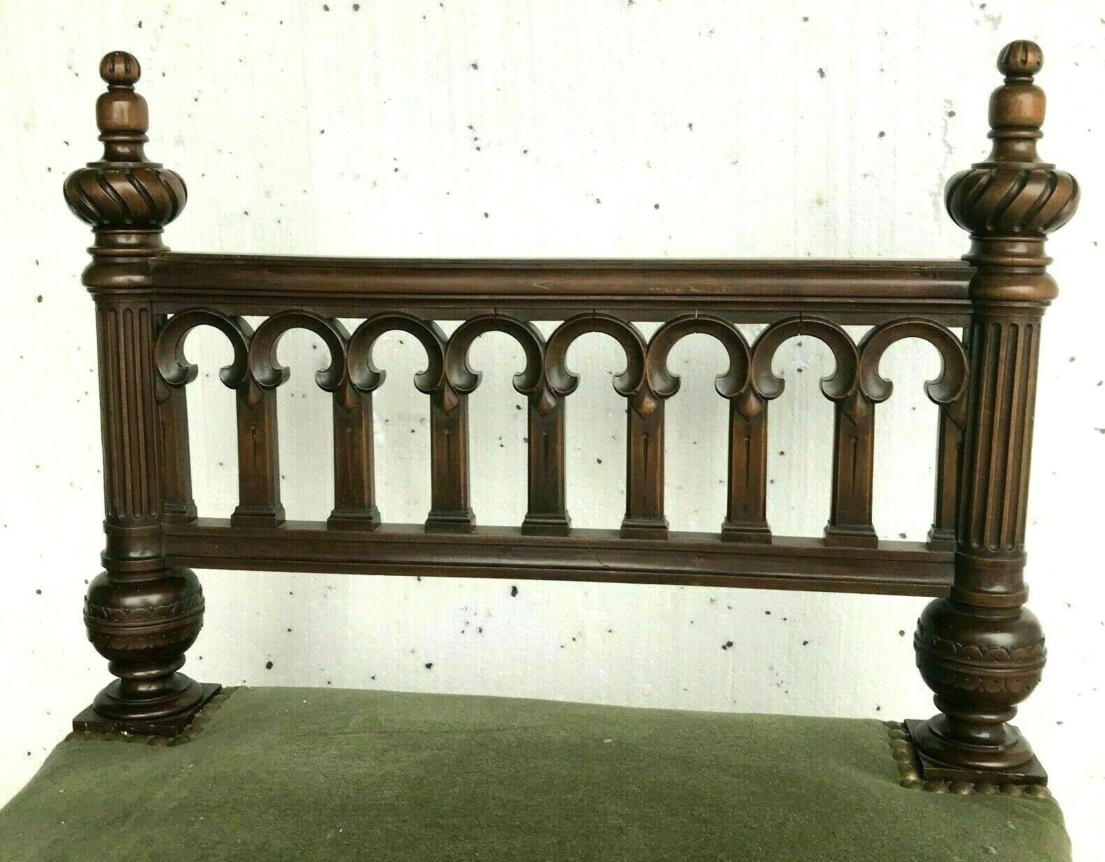 Solid walnut and 20th century green velvet daybed