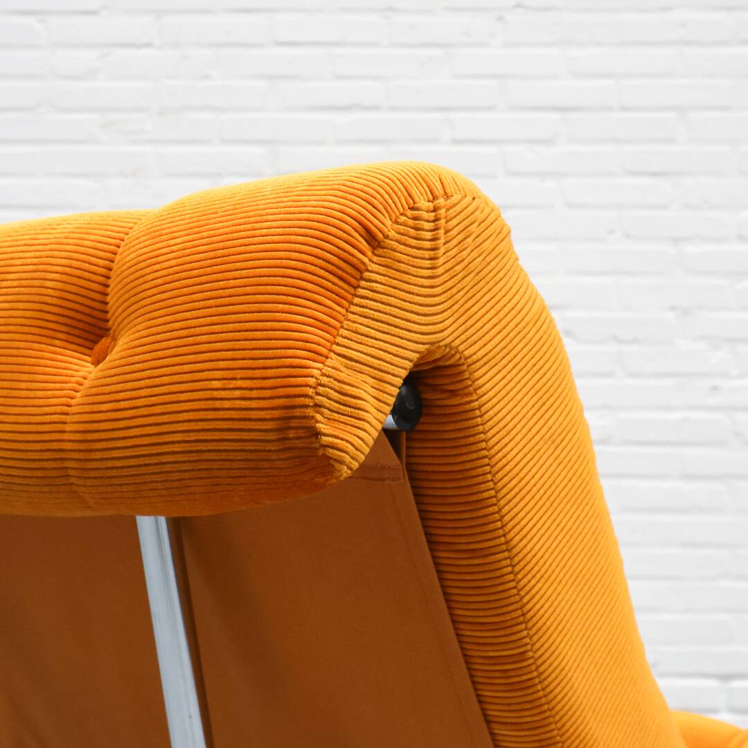 Fauteuil et repose-pieds Dux Formula années 1970