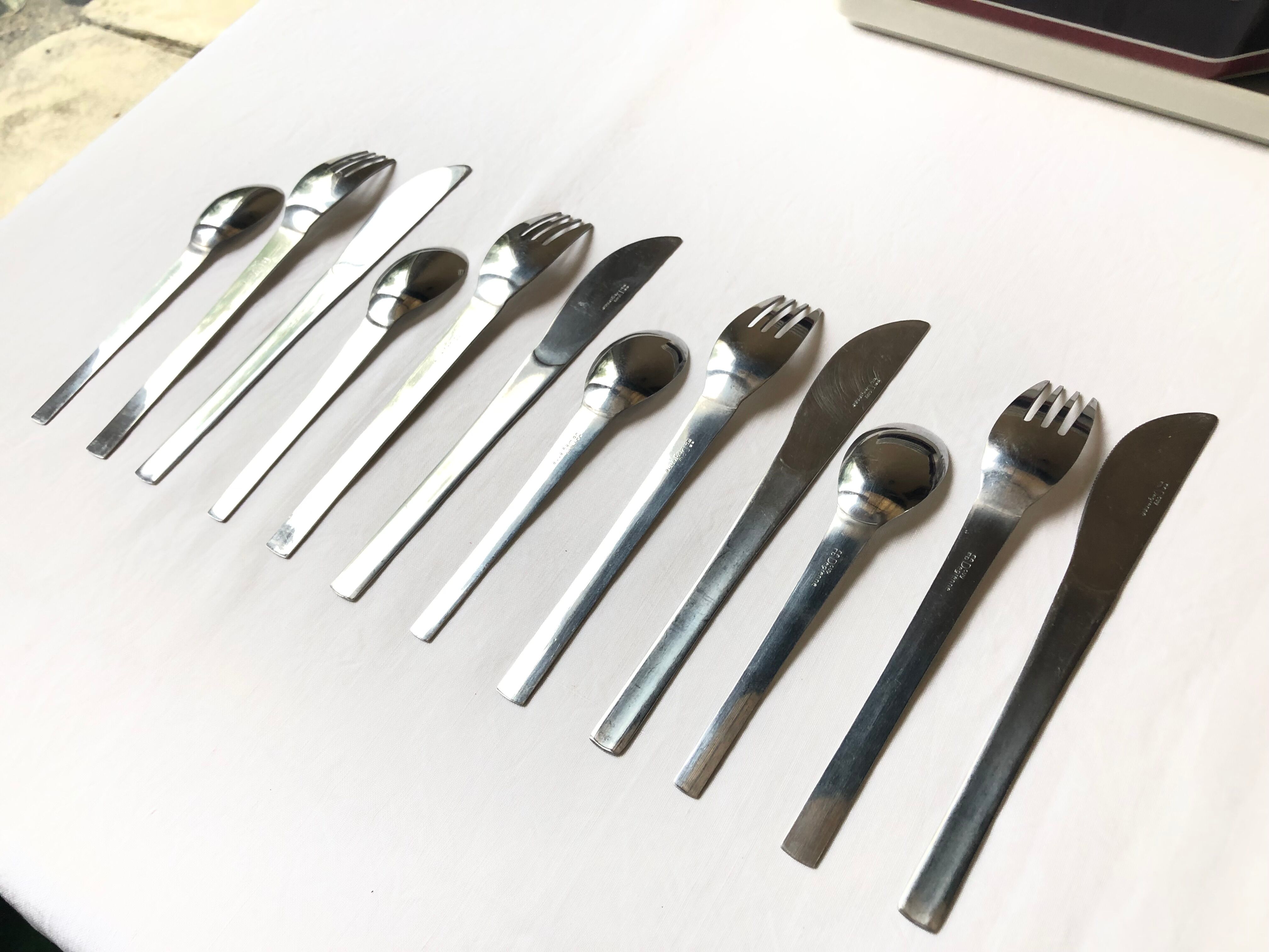 Serving dessert 12 pieces porcelain & Villeroy Boch Avant-garde design modernist vintage 70