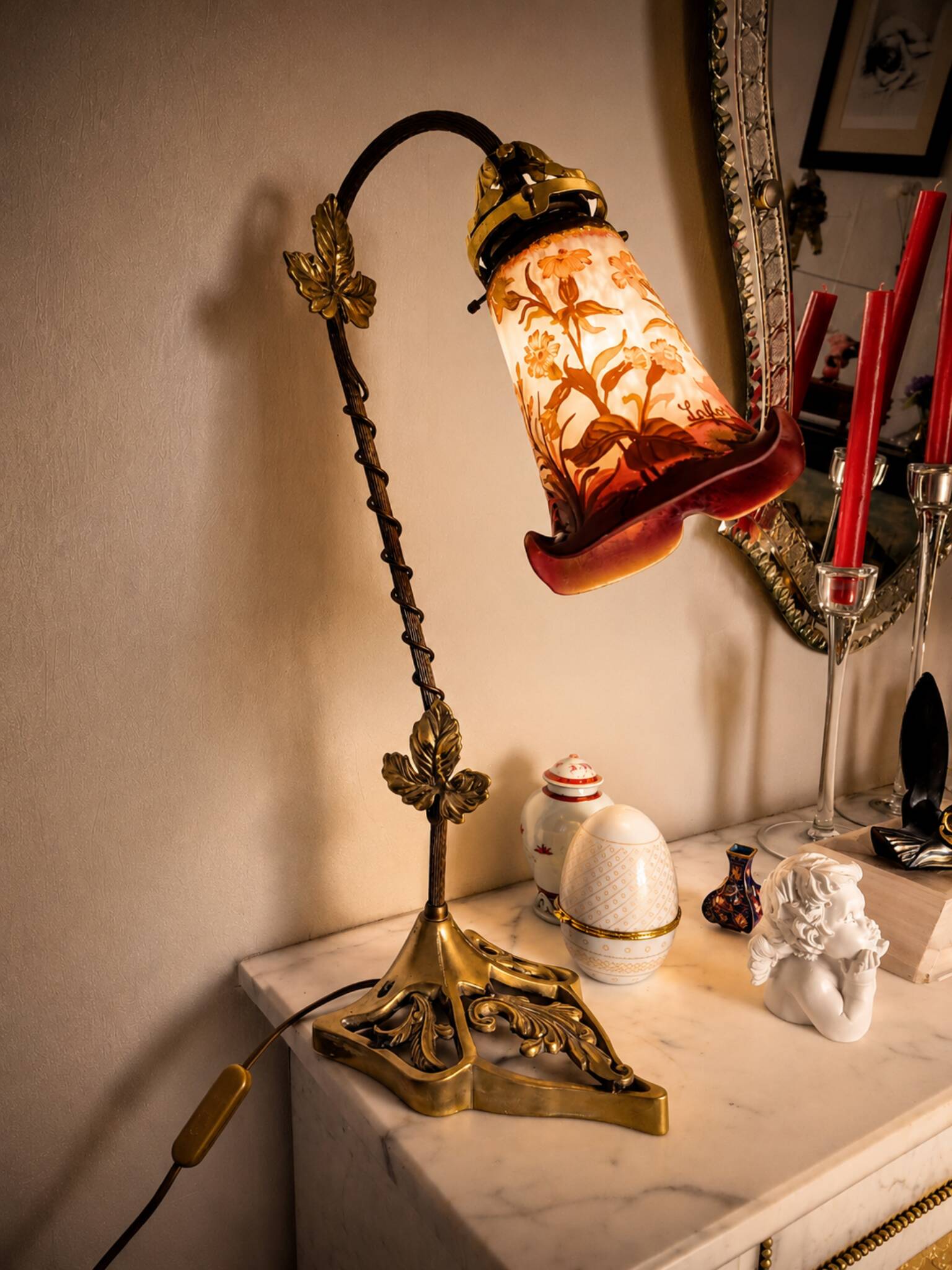 Art Nouveau lamp signed LAFLOR, marbled glass with enamel floral decoration.