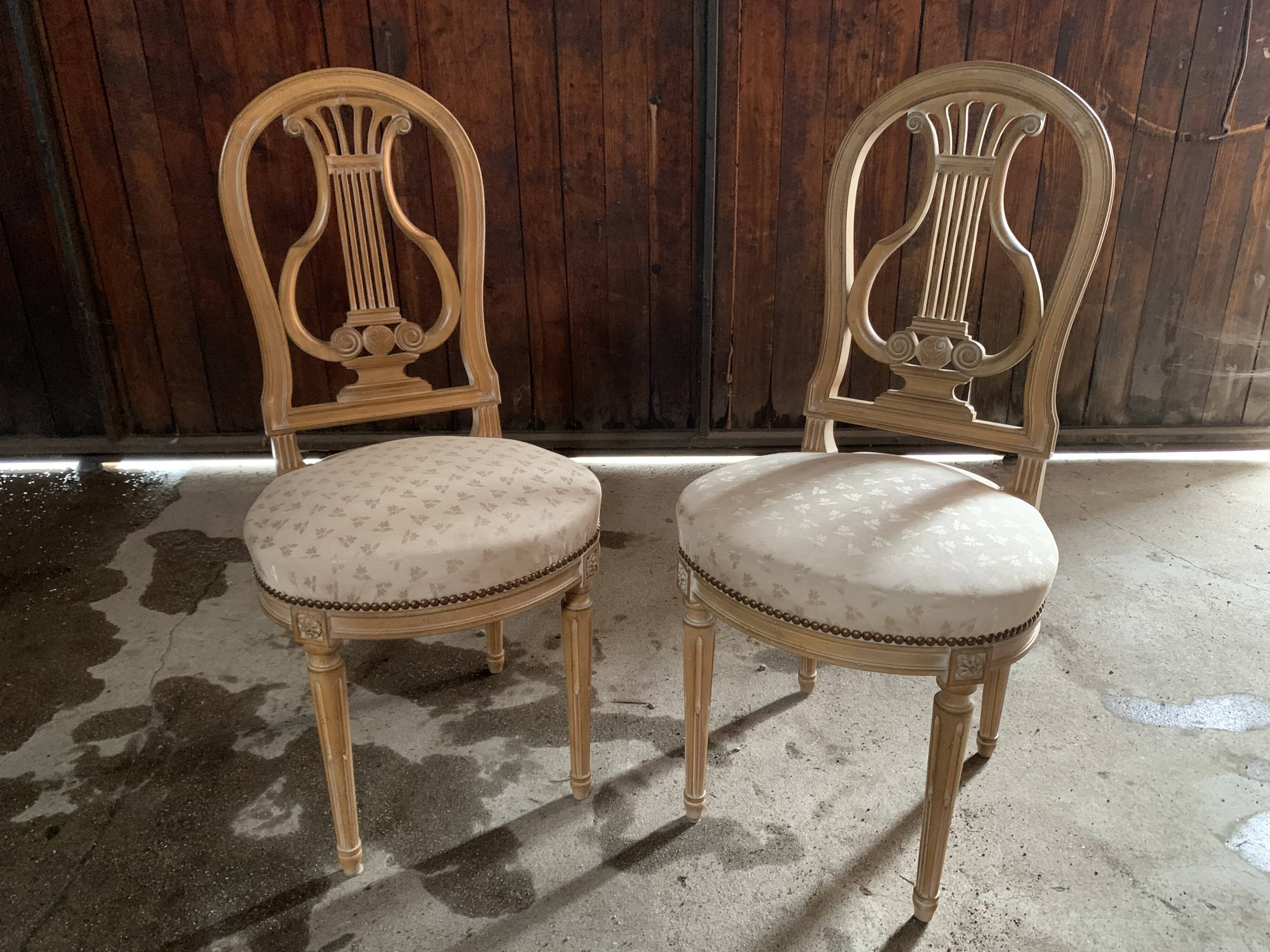 Pair of Louis XVI chairs