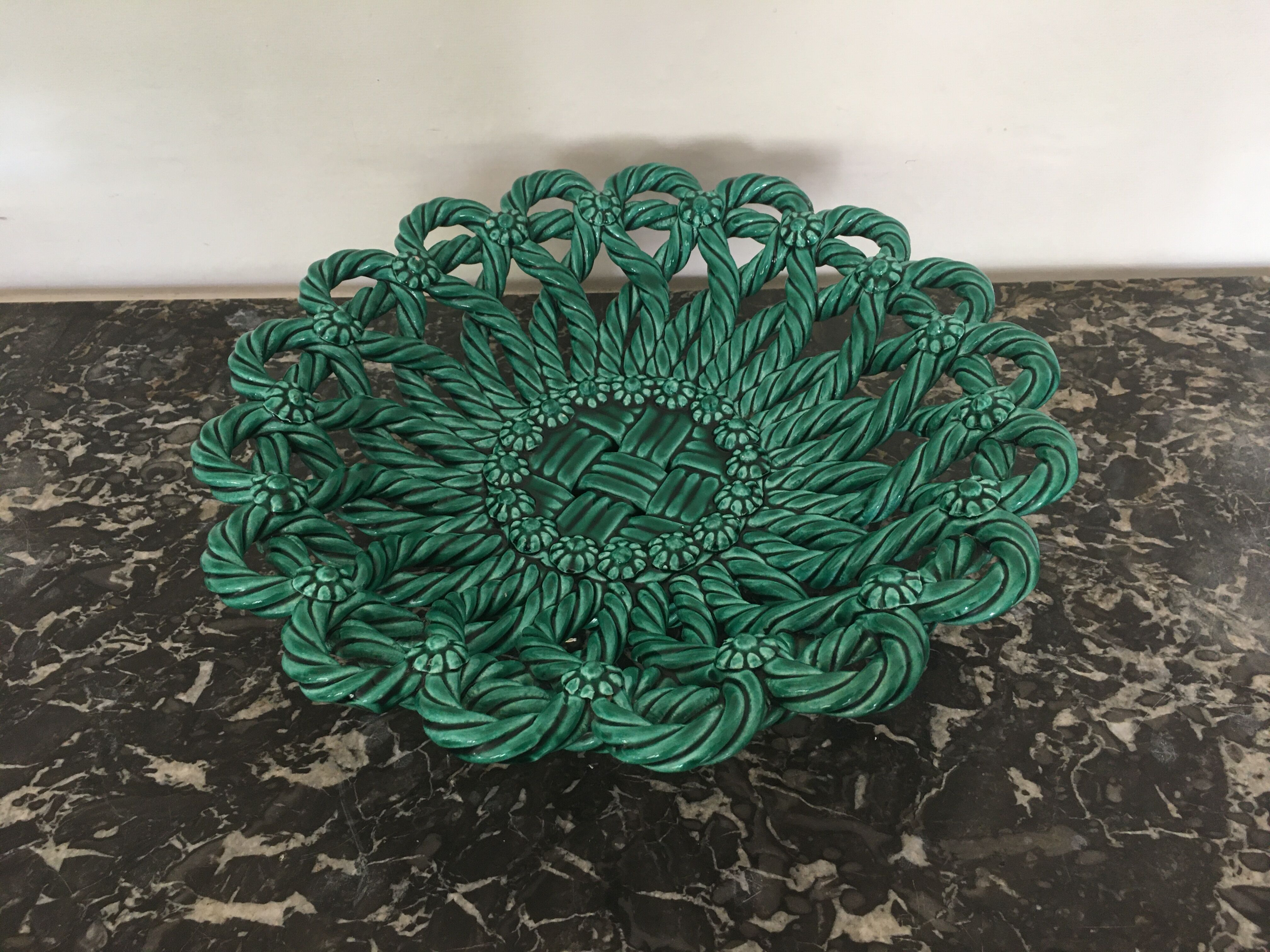 Vallauris 60's green cup