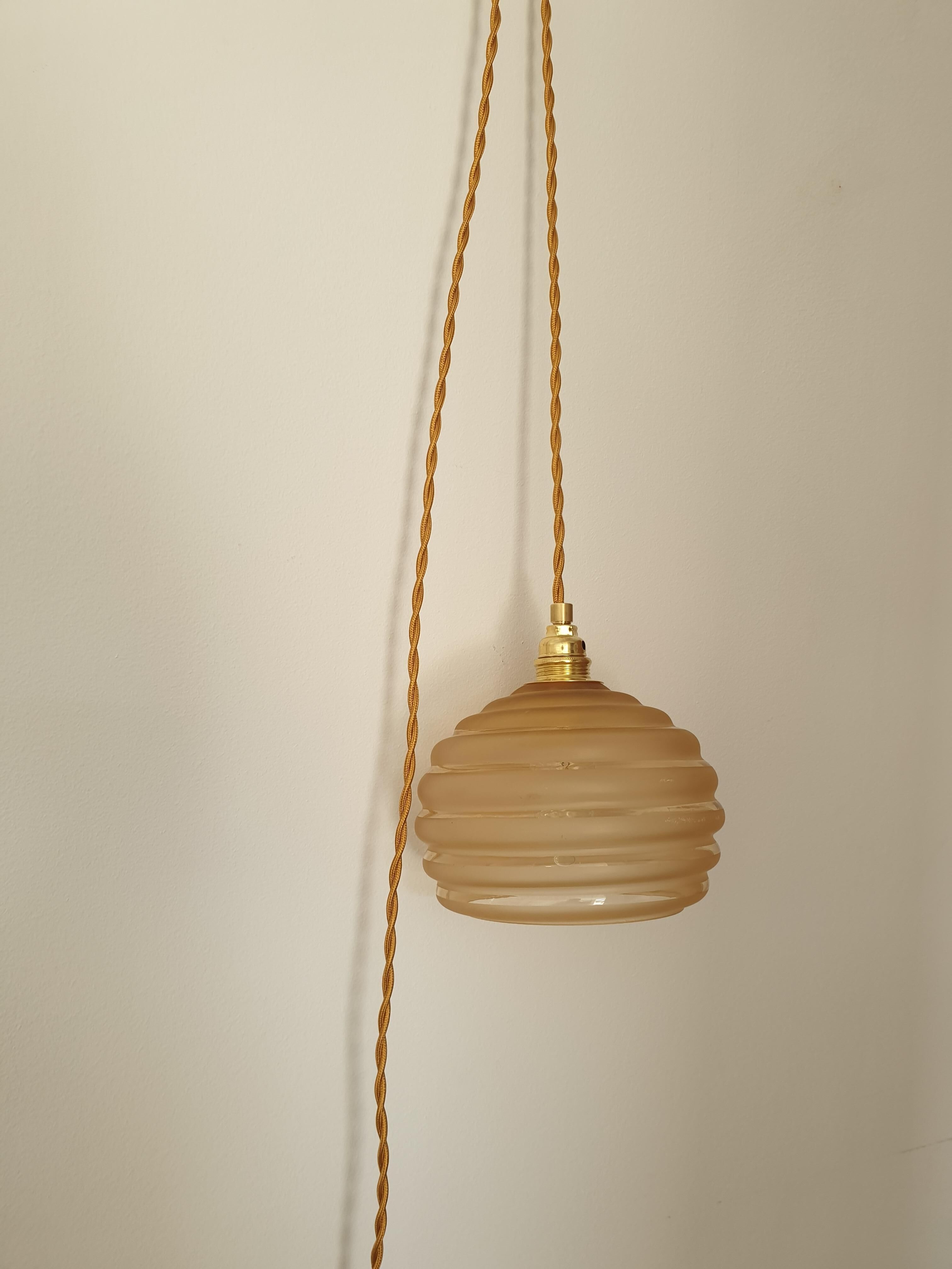 Polished glass hand lamp