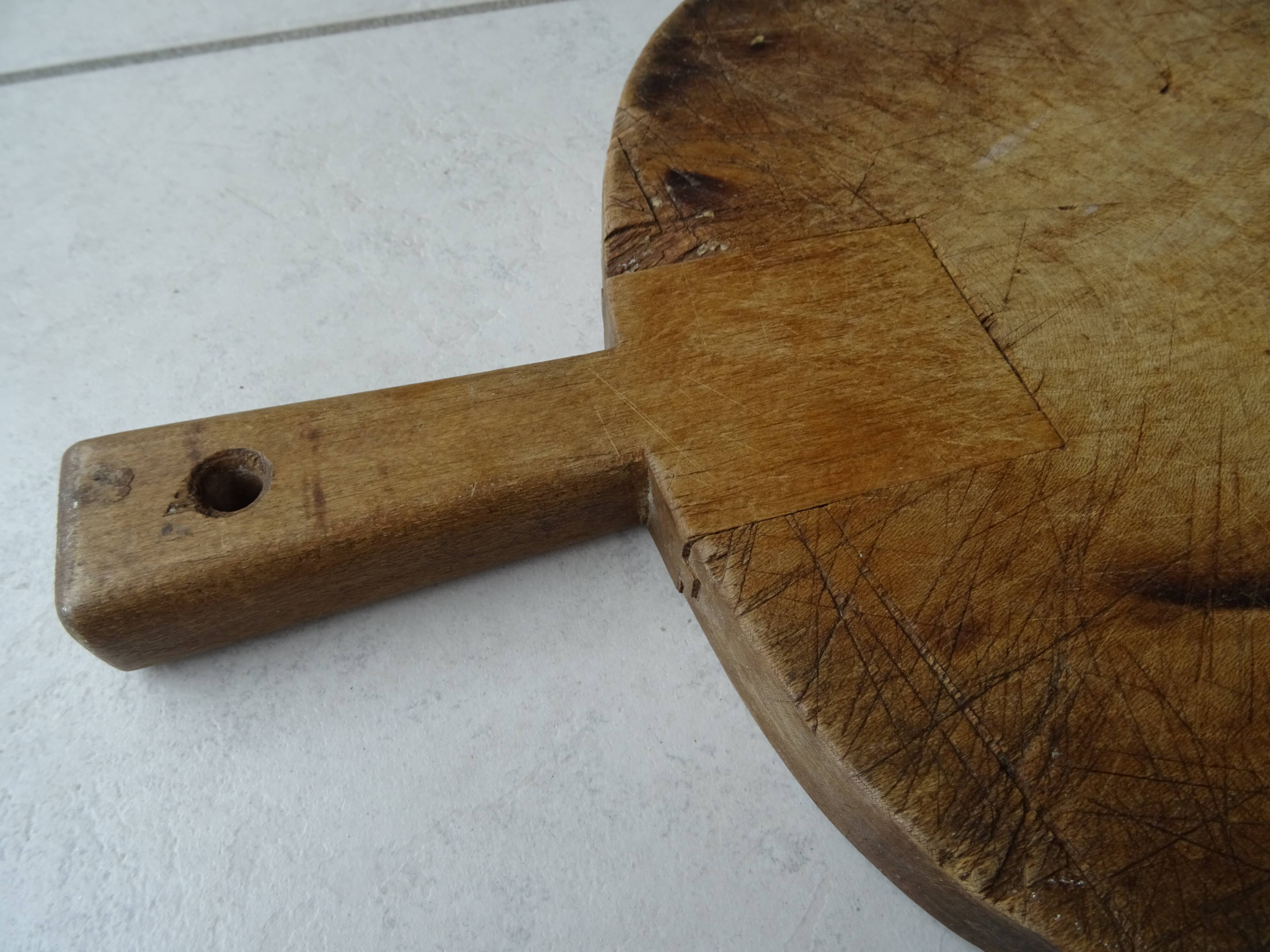 Provence solid wood cutting board