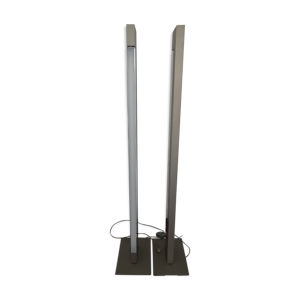 lot de deux lampadaires