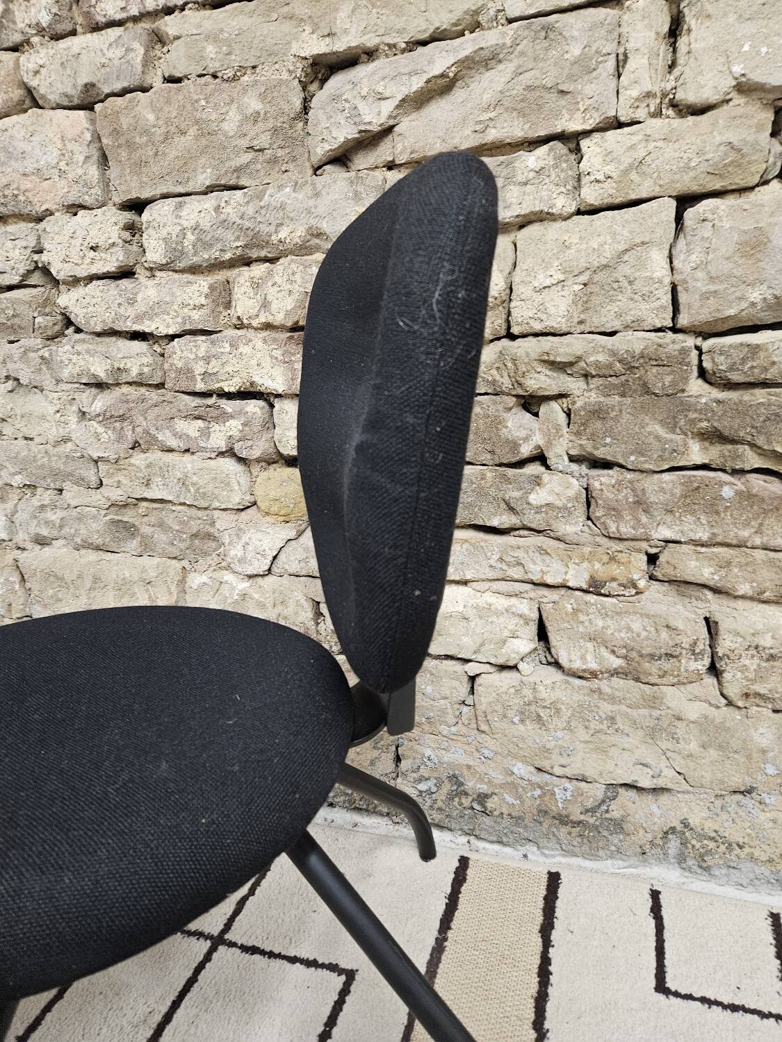 Set of 4 vintage design ergonomic chairs