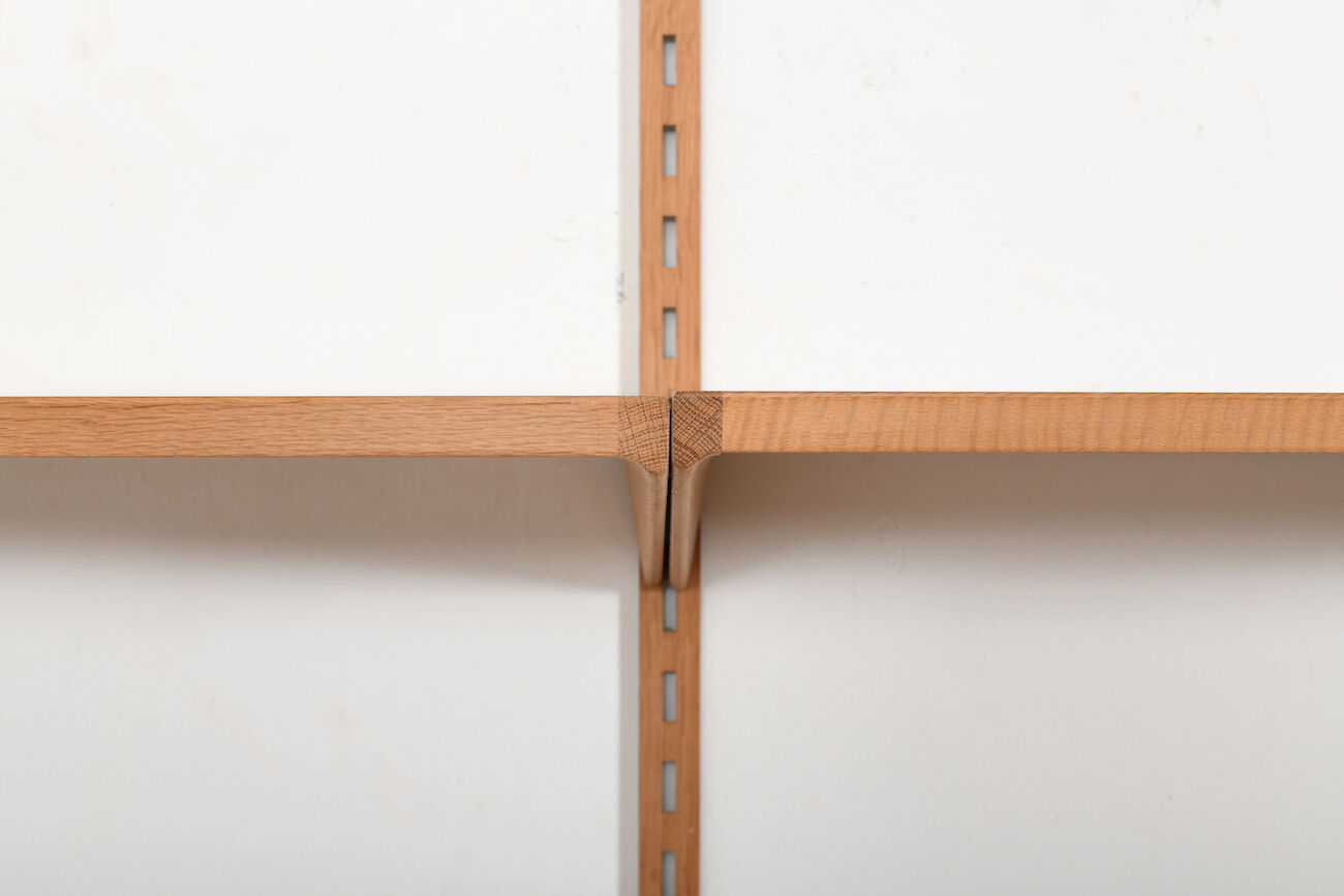 Wall system in oak by Kai Kristiansen for Feldballe Møbelfabrik